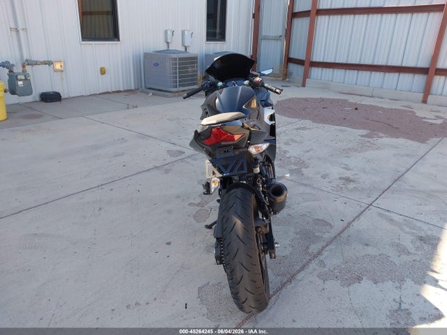 Kawasaki EX400 2019 JKAEXKH11KDA32541 Image 6