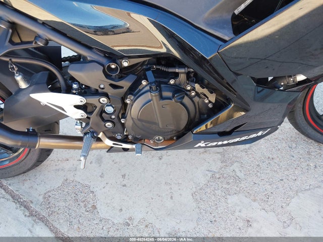 Kawasaki EX400 2019 JKAEXKH11KDA32541 Image 8