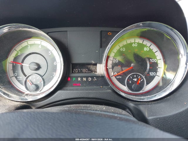 2015 Dodge Grand Caravan Sxt მანქანა იყიდება აუქციონზე, vin: 2C4RDGCG2FR569217, აუქციონის ნომერი: 45264287
