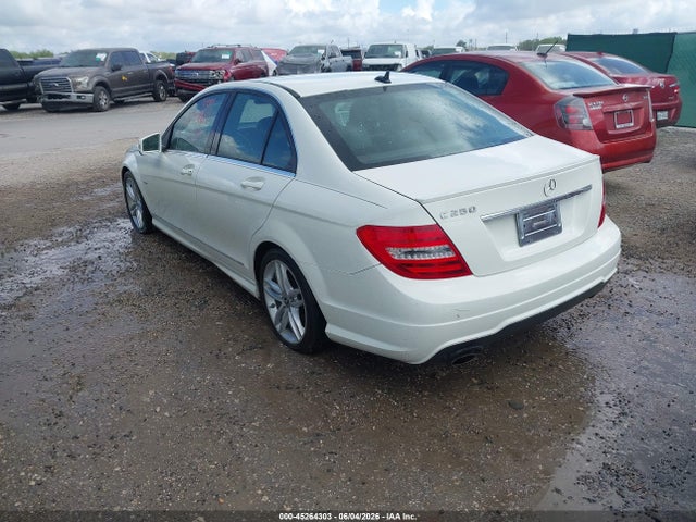 Aukcja sprzedaży 2012 Mercedes-benz C 250 Sport, vin: WDDGF4HB3CA701291, numer aukcji: 45264303