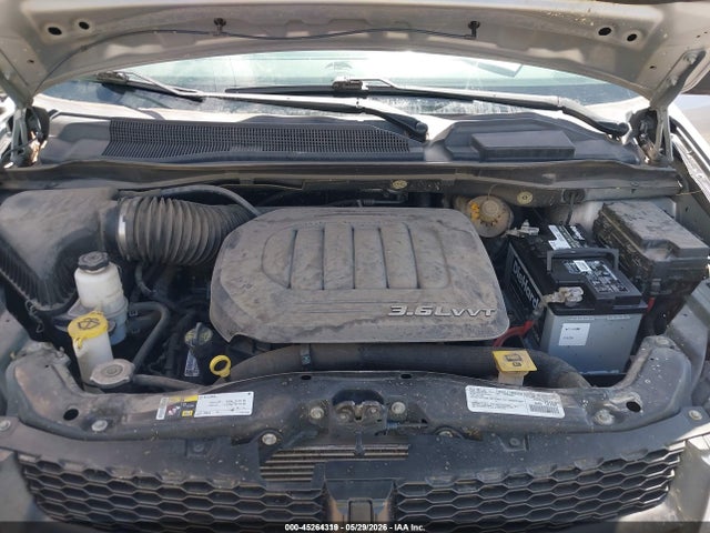 2C4RDGBGXJR296697 Dodge Grand Caravan Se