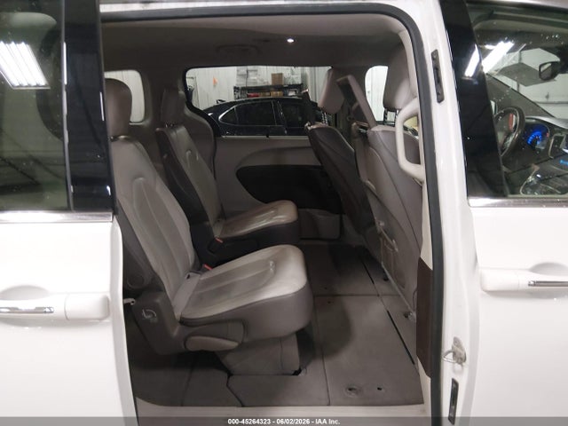 Aukcja sprzedaży 2018 Chrysler Pacifica Touring L Plus, vin: 2C4RC1EG0JR154774, numer aukcji: 45264323