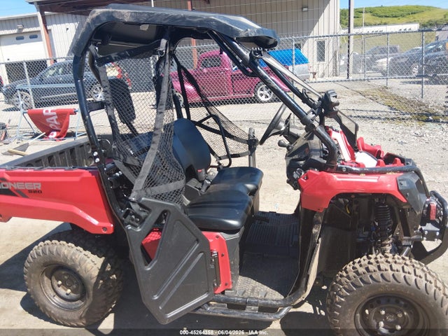 1HFVE0744S4001542 Honda Sxs520 M2
