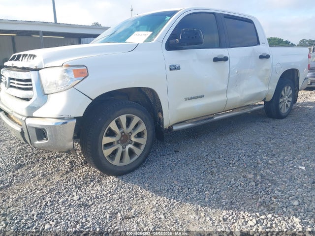 2017 Toyota Tundra Sr5 5.7l V8 მანქანა იყიდება აუქციონზე, vin: 5TFEW5F17HX226590, აუქციონის ნომერი: 45264392