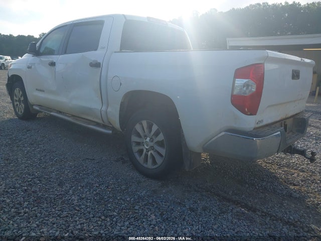 2017 Toyota Tundra Sr5 5.7l V8 მანქანა იყიდება აუქციონზე, vin: 5TFEW5F17HX226590, აუქციონის ნომერი: 45264392