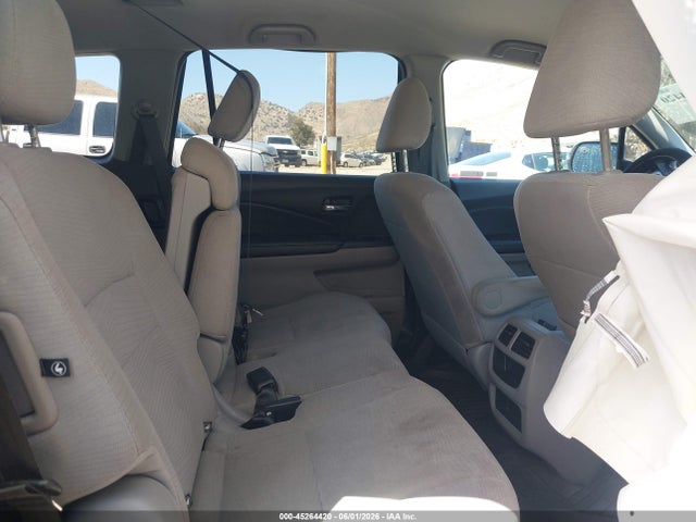 Honda PILOT LX 2018 5FNYF5H19JB026014 Image 8