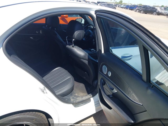 Mercedes-Benz E 300 2018 WDDZF4JB1JA299206 Image 8
