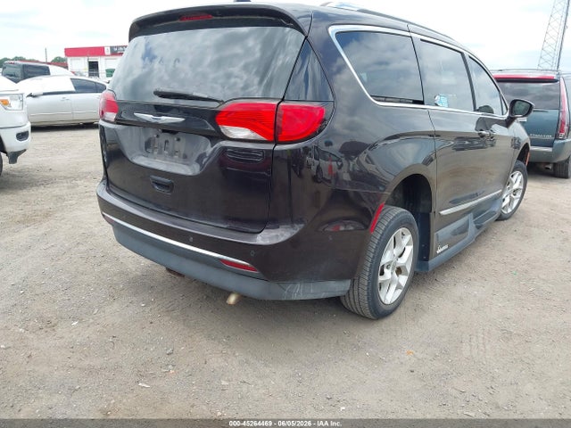 Aukcja sprzedaży 2017 Chrysler Pacifica Touring-l Plus, vin: 2C4RC1EG6HR826945, numer aukcji: 45264469