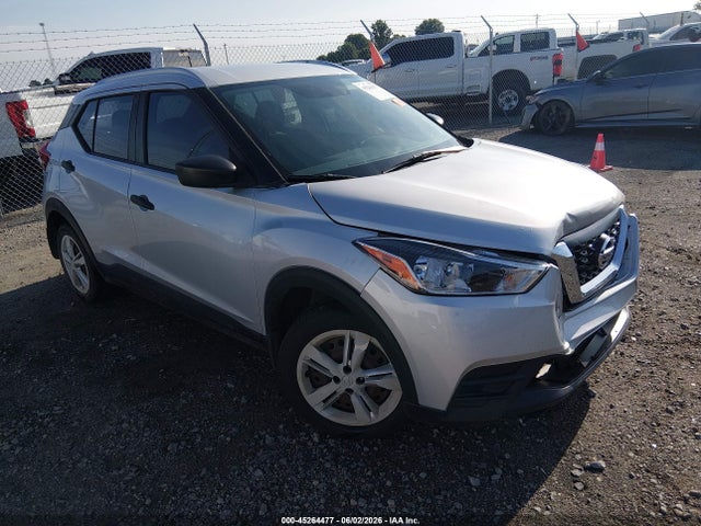 45264477 :رقم المزاد ، 3N1CP5CU1KL495323 vin ، 2019 Nissan Kicks S مزاد بيع