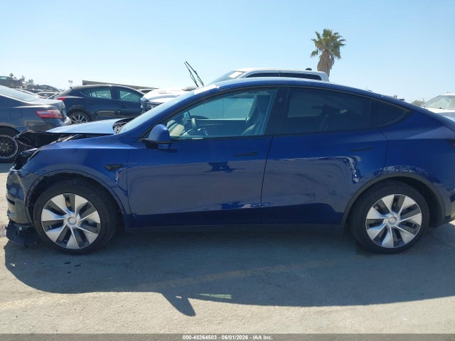 Aukcja sprzedaży 2024 Tesla Model Y Long Range Single Motor Rear-wheel Drive/rwd, vin: 7SAYGDED2RF003579, numer aukcji: 45264503