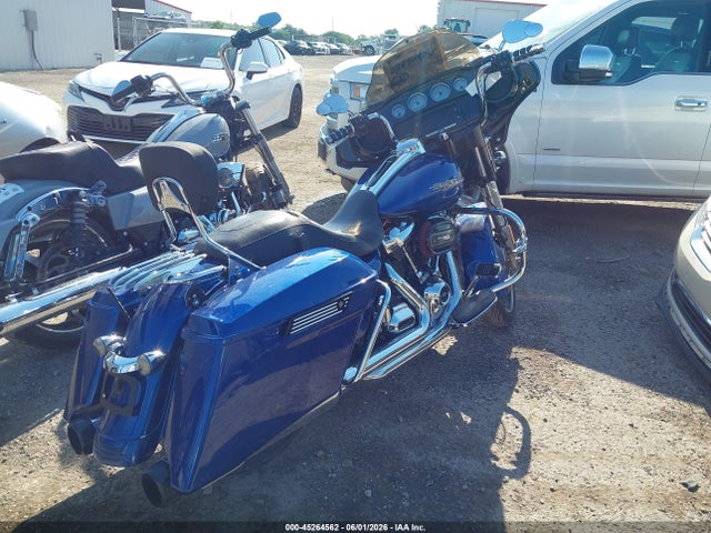 1HD1KRC35HB687399 Harley-Davidson Flhxs Street Glide Special