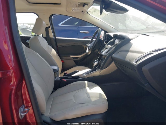 1FADP3N23FL261757 Ford Focus Titanium