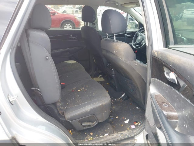 Продажа на аукционе авто 2018 Kia Sorento 2.4l L, vin: 5XYPG4A39JG344349, номер лота: 45264565