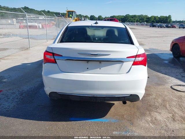 45264602 :رقم المزاد ، 1C3CCBAB6CN117528 vin ، 2012 Chrysler 200 Lx مزاد بيع
