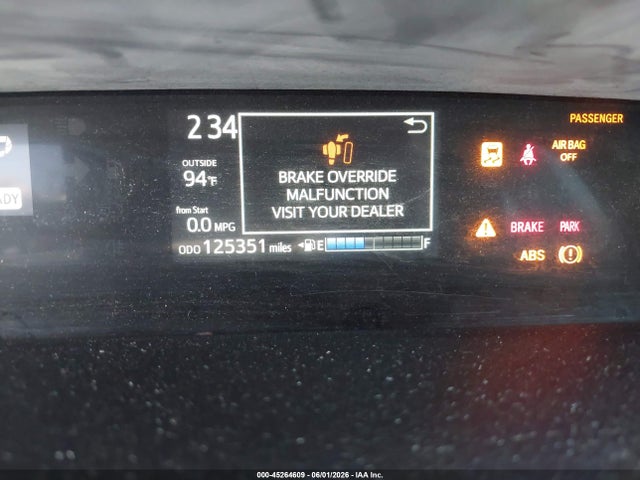 Toyota Prius C Three 2018 JTDKDTB31J1601709 Image 7