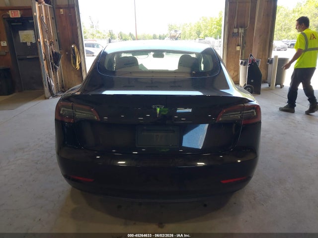 Продаж на аукціоні авто 2021 Tesla Model 3 Standard Range Plus Rear-wheel Drive, vin: 5YJ3E1EA4MF851196, номер лоту: 45264633