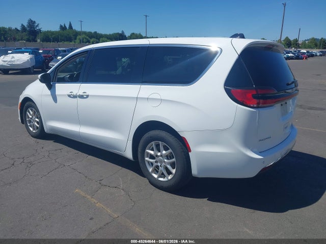 Aukcja sprzedaży 2023 Chrysler Pacifica Touring L, vin: 2C4RC1BG8PR590771, numer aukcji: 45264644