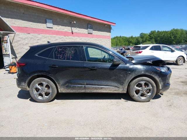 2023 Ford Escape St-line მანქანა იყიდება აუქციონზე, vin: 1FMCU9MN3PUA32807, აუქციონის ნომერი: 45264694
