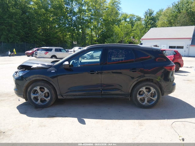 2023 Ford Escape St-line მანქანა იყიდება აუქციონზე, vin: 1FMCU9MN3PUA32807, აუქციონის ნომერი: 45264694