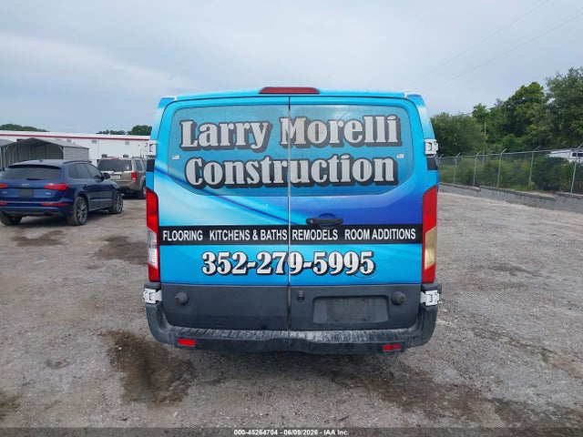 45264704 :رقم المزاد ، 1FTYE9ZM2JKA55943 vin ، 2018 Ford Transit-150 مزاد بيع