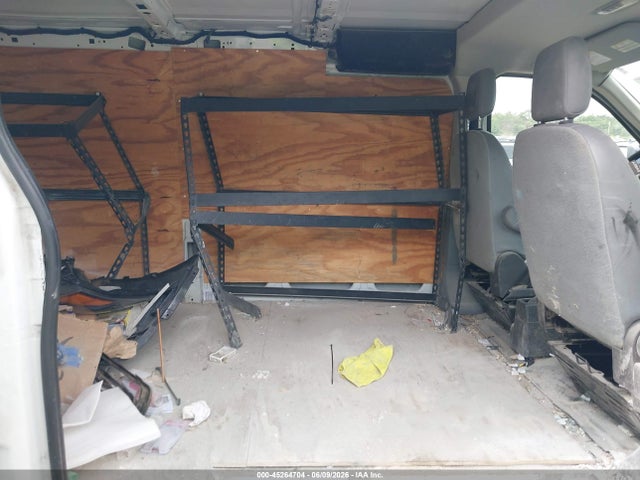 45264704 :رقم المزاد ، 1FTYE9ZM2JKA55943 vin ، 2018 Ford Transit-150 مزاد بيع