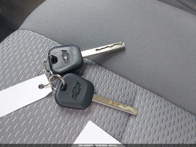 1GCRCNEC8HZ158947 Chevrolet Silverado 1500 Wt