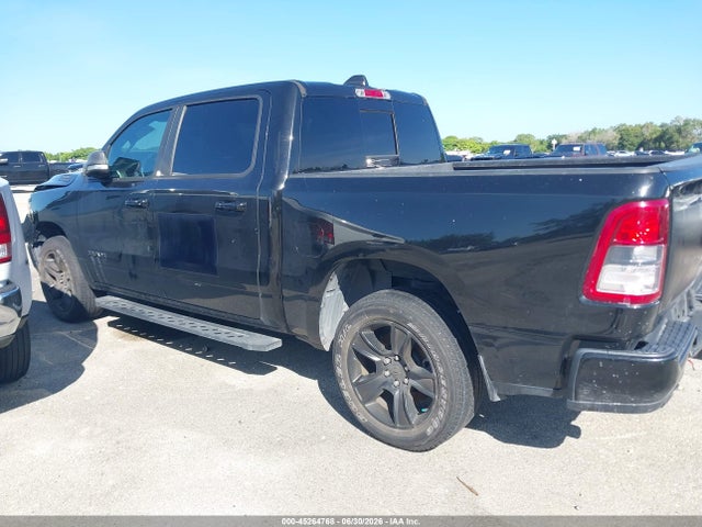 45264768 :رقم المزاد ، 1C6RREFT5NN247625 vin ، 2022 Ram 1500 Big Horn  4x2 5'7 Box مزاد بيع