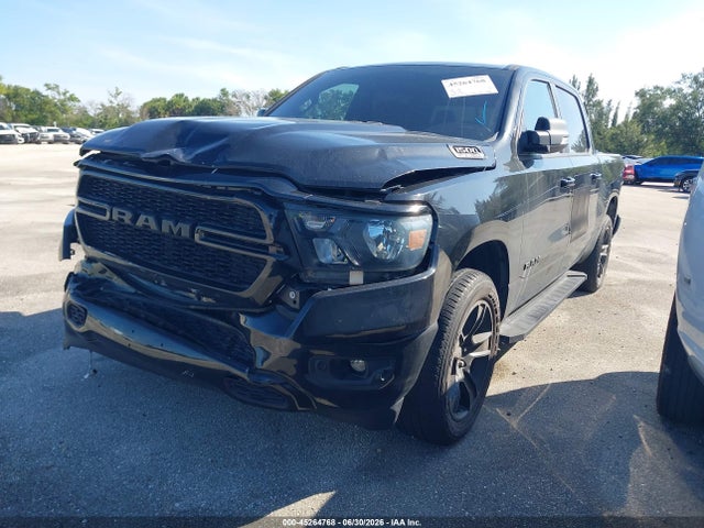45264768 :رقم المزاد ، 1C6RREFT5NN247625 vin ، 2022 Ram 1500 Big Horn  4x2 5'7 Box مزاد بيع