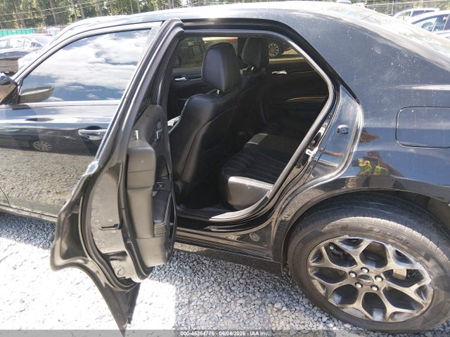 2C3CCAGG3FH787046 Chrysler 300 S