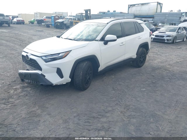 Toyota Rav4 Xle 2023 JTMW1RFV3PD105780 Image 2