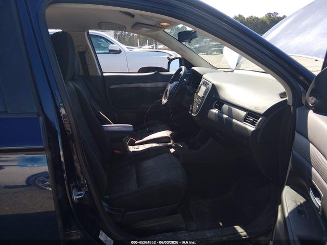Продаж на аукціоні авто 2016 Mitsubishi Outlander Se, vin: JA4AD3A31GZ007008, номер лоту: 45264832