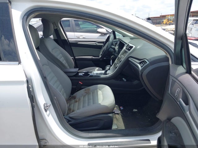 Продаж на аукціоні авто 2015 Ford Fusion S, vin: 3FA6P0G79FR163933, номер лоту: 45264917