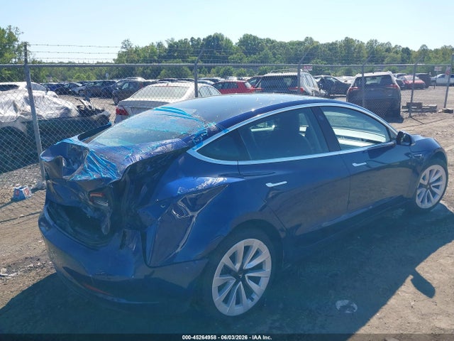 2019 Tesla Model 3 Long Range/performance მანქანა იყიდება აუქციონზე, vin: 5YJ3E1EB2KF433922, აუქციონის ნომერი: 45264958