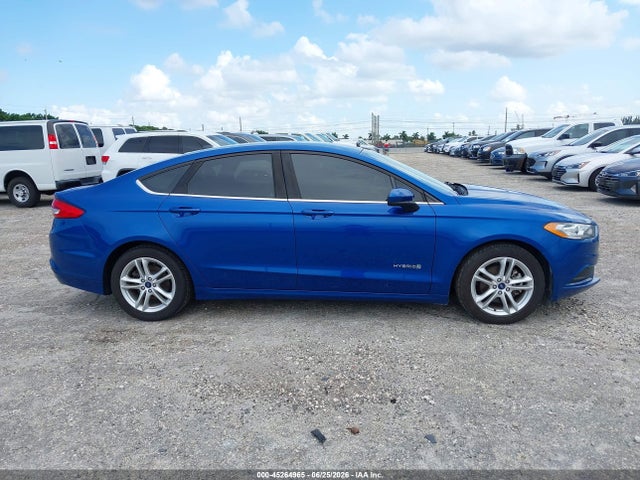 3FA6P0LU4JR235710 Ford Fusion Hybrid Se