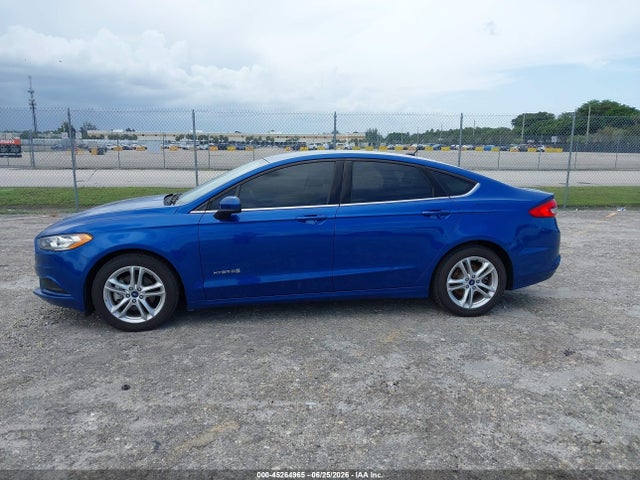 3FA6P0LU4JR235710 Ford Fusion Hybrid Se
