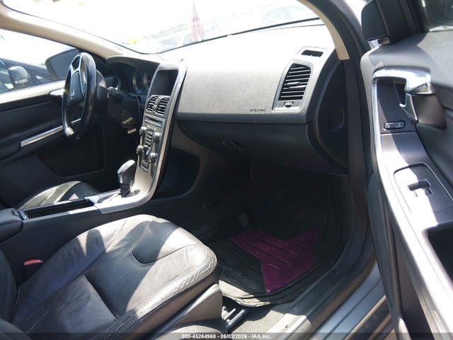 Продаж на аукціоні авто 2013 Volvo Xc60 3.2/3.2 Platinum/3.2 Premier/3.2 Premier Plus, vin: YV4940DL6D2410440, номер лоту: 45264968