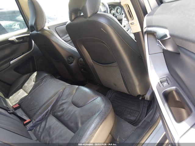 Продаж на аукціоні авто 2013 Volvo Xc60 3.2/3.2 Platinum/3.2 Premier/3.2 Premier Plus, vin: YV4940DL6D2410440, номер лоту: 45264968