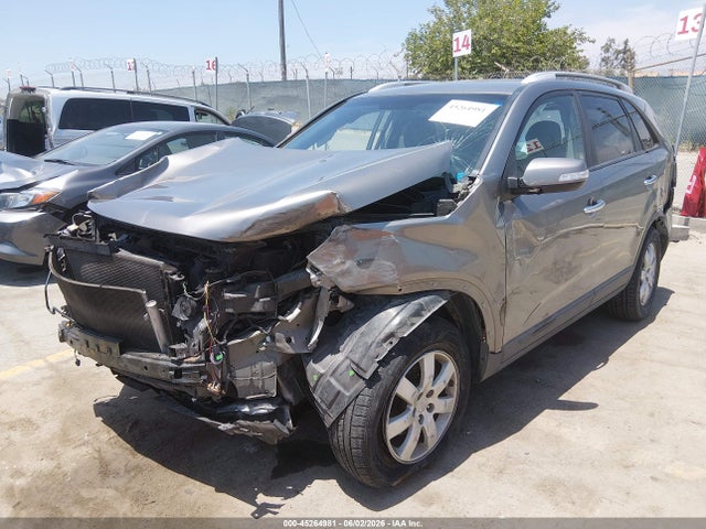 Продажа на аукционе авто 2011 Kia Sorento Lx, vin: 5XYKT3A19BG081747, номер лота: 45264981