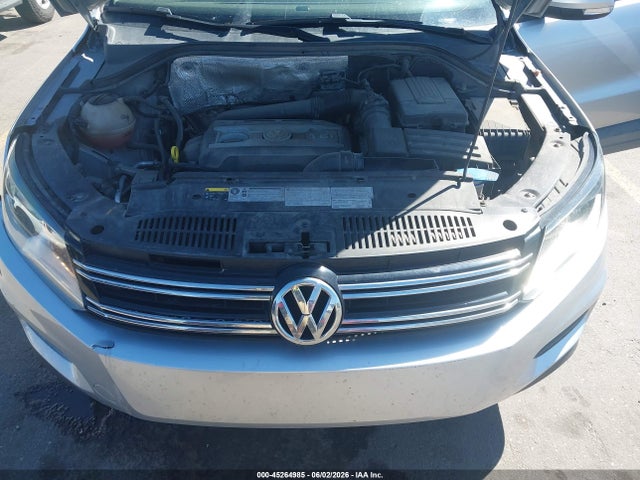 2017 Volkswagen Tiguan 2.0t/2.0t S მანქანა იყიდება აუქციონზე, vin: WVGBV7AX5HK026815, აუქციონის ნომერი: 45264985
