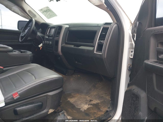 45264990 :رقم المزاد ، 1C6RR6FG3MS534065 vin ، 2021 Ram 1500 Classic Tradesman  4x2 6'4 Box مزاد بيع