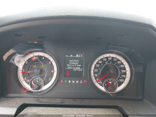45264990 :رقم المزاد ، 1C6RR6FG3MS534065 vin ، 2021 Ram 1500 Classic Tradesman  4x2 6'4 Box مزاد بيع
