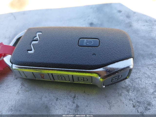 KIA NIRO SX 2023 KNDCT3LE2P5061120 Image 11
