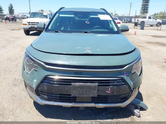 KIA NIRO SX 2023 KNDCT3LE2P5061120 Image 12