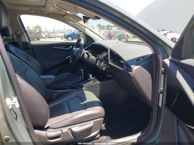 KIA NIRO SX 2023 KNDCT3LE2P5061120 Image 5