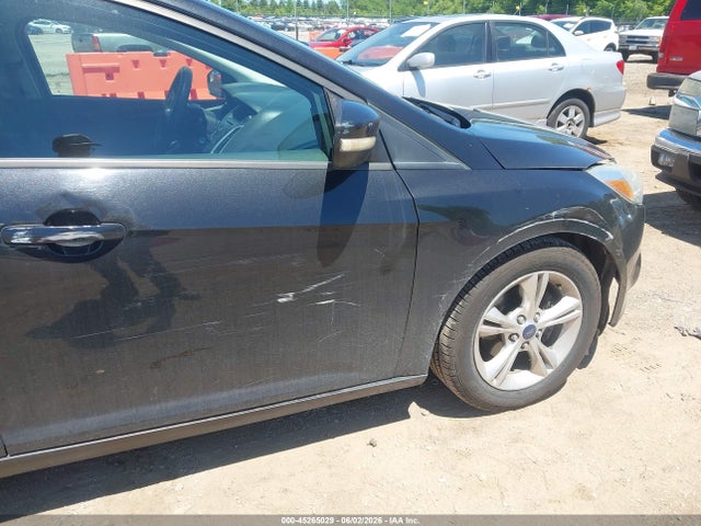 45265029 :رقم المزاد ، 1FADP3K25DL321149 vin ، 2013 Ford Focus Se مزاد بيع