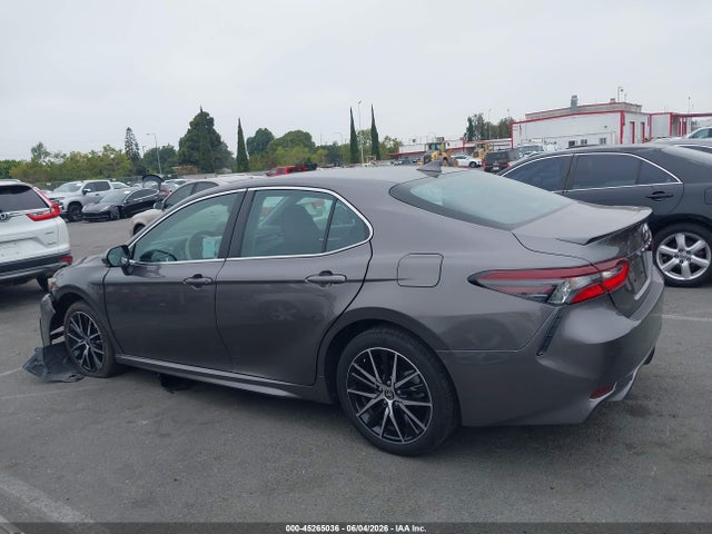 4T1T11AK5RU894790 Toyota CAMRY SE