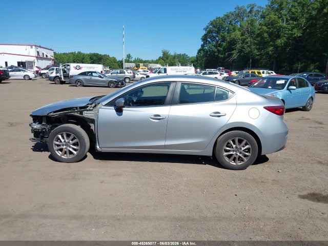 Aukcja sprzedaży 2018 Mazda Mazda3 Sport, vin: 3MZBN1U76JM247834, numer aukcji: 45265077