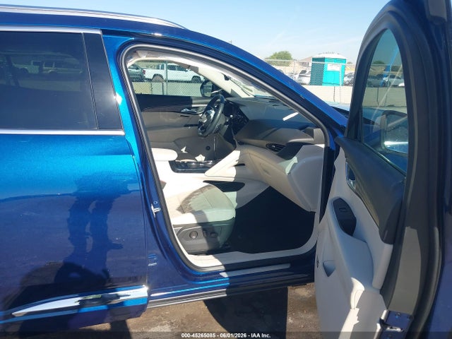 LRBFZRR47ND011179 Buick Envision Fwd Avenir
