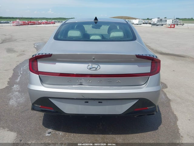 Hyundai SONATA SEL 2023 KMHL64JAXPA260187 Image 16
