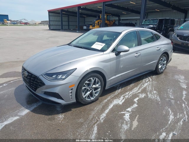 Hyundai SONATA SEL 2023 KMHL64JAXPA260187 Image 2